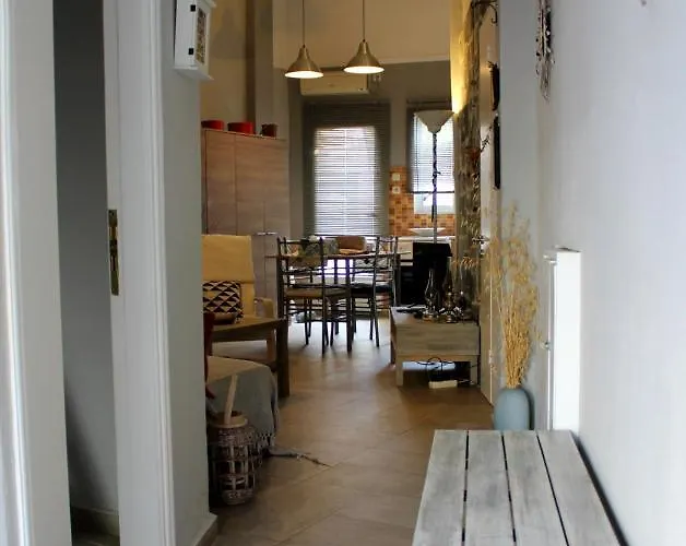 Apartamento Cozy House With Relaxing Backyard *