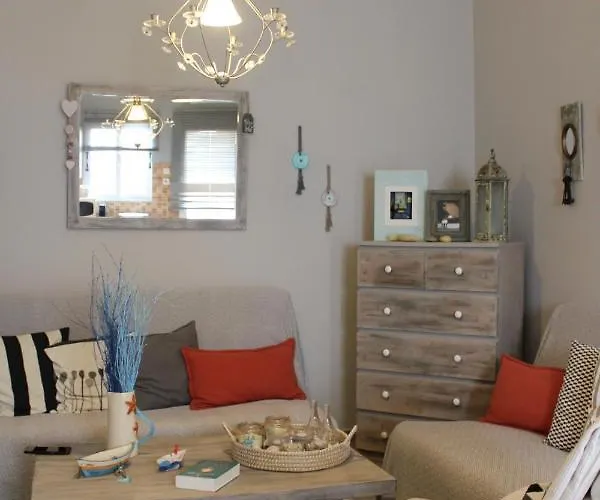 Cozy House With Relaxing Backyard * Ermoupoli