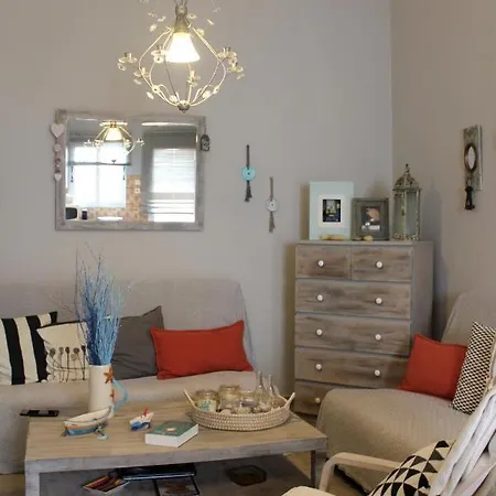 Cozy House With Relaxing Backyard * Ermoupoli