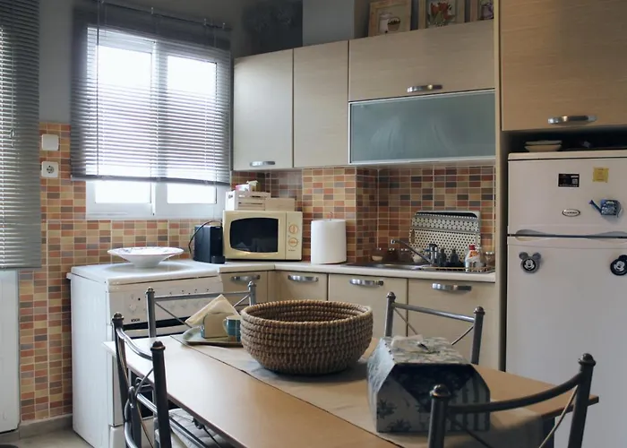 Cozy House With Relaxing Backyard Appartement